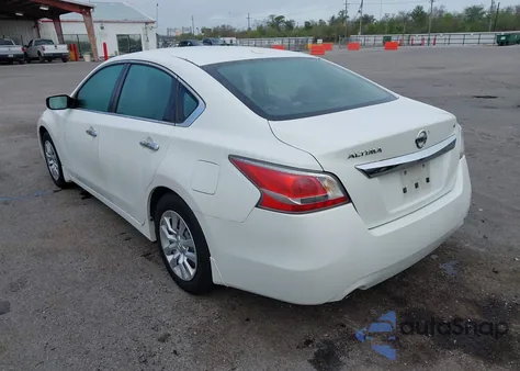 2015 Nissan Altima 2.5 S from USA, damaged, VIN 1N4AL3AP3FN389064